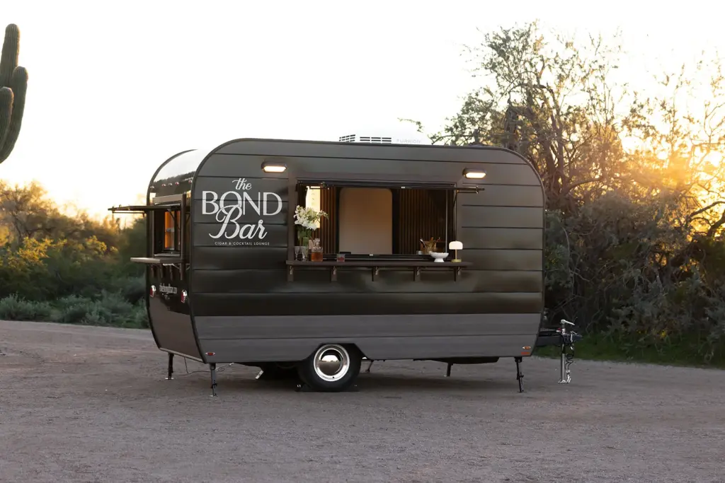 the churchill trailer mobile bar