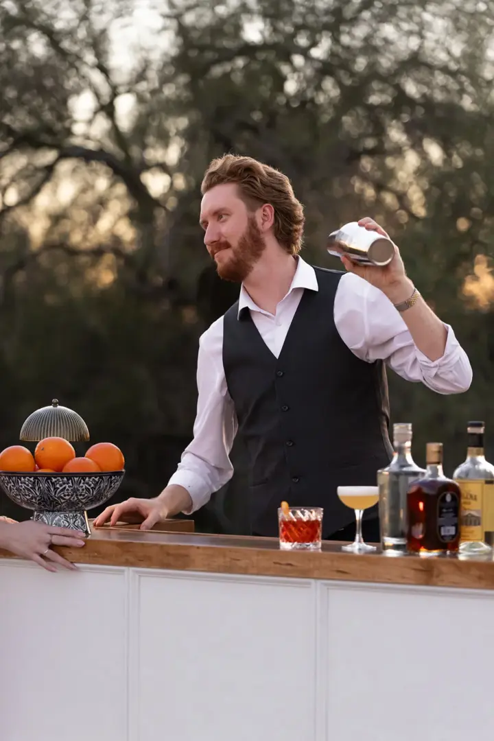 bar tender tending thatcher bar